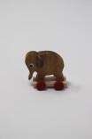 Miniaturtier Elefant auf Platte mit Rädern HxB 2x2cm