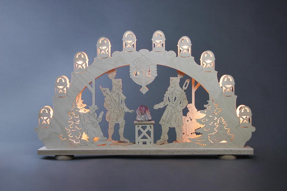 LED Lichterbogen - 15 flg. Bergmann mit Amethyst - LxHxT 66,0 x 40,0 x 6,0 cm