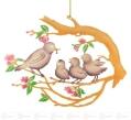 Fensterschmuck Fensterbild Vogelfamilie auf Baum, farbig Breite x Höhe ca 34 cmx28 cm