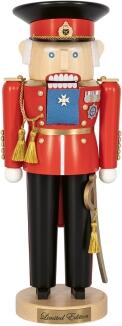 Nussknacker – majestätischer König Charles in roter Uniform mit goldenen Details, liebevoll
