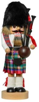 Nussknacker – detailreicher Schotte mit Dudelsack und schwarzer Fellmütze, farbenfrohes Design –