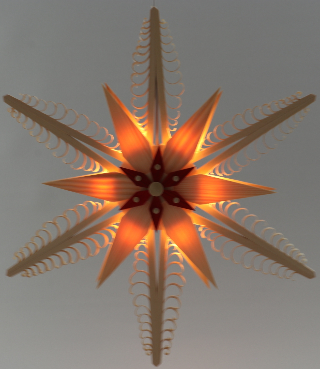 Spanstern beleuchtet mit 6 Bäumchen – Natur - Ansicht beleuchtet - Hat ein warmes Licht