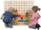 Holzspielzeug Wand-Steckspiel groß LxBxH 950x850x100mm