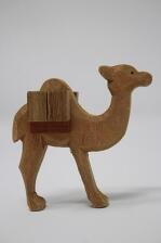 Miniaturfigur Kamel mit eckigem Gepäck