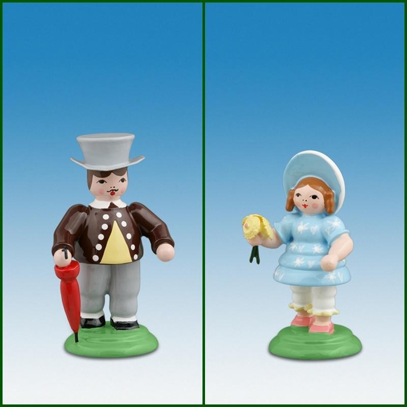 Holzfiguren Biedermeierpaar mit Schirm und Blume H&ouml;he 7cm
