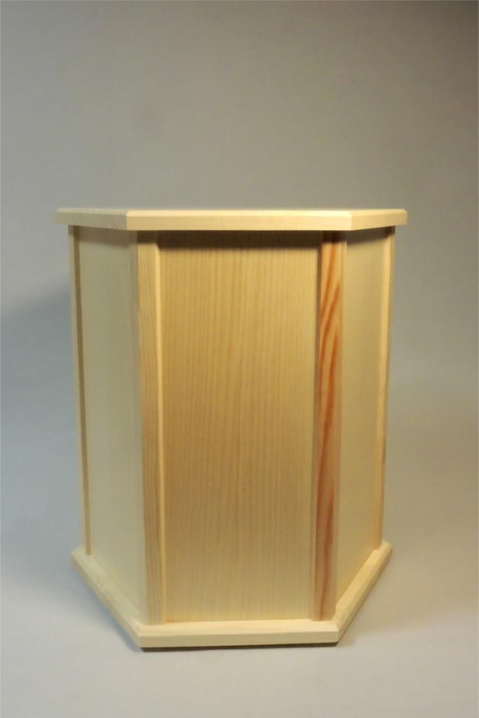 Ersatzteil &ndash; Pyramiden Sockel aus Fichte, handgefertigt, passend f&uuml;r Pyramide 16713/40 &ndash; H = 38 cm