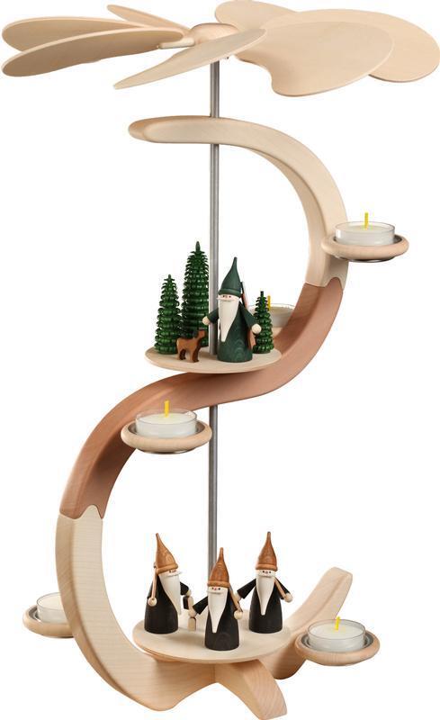 Weihnachtspyramide &ndash; detailreiche 2-Etagen-Szenerie mit Bergwichtel und J&auml;gerwichtel, naturfarben &ndash; BxHxT = 28 x 46 x 28 cm