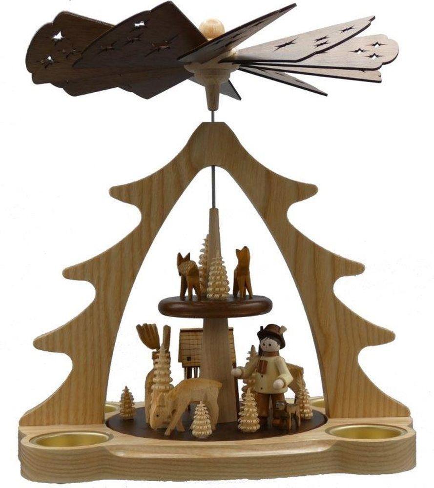 Tischpyramide &ndash; F&ouml;rster mit Rehen im Wald aus Naturholz, Teelicht betrieben &ndash; H&ouml;he ca. 28 cm
