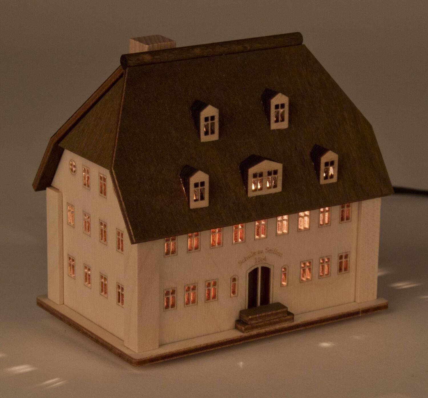 Lichterhaus Schule OHNE Leuchtmittel Höhe 95mm