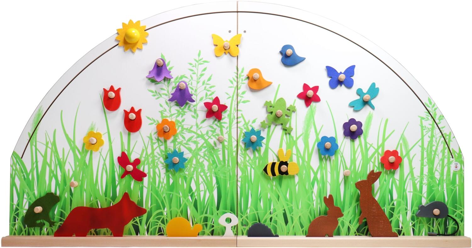 Wandspiel &ndash; bunte Krabbelwiese mit Tieren und Blumen interaktiv und vielseitig &ndash; BxHxT 93 x 108 x 9 cm