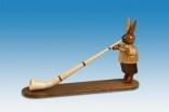 Osterdekoration Osterhase Musikant mit Alphorn Höhe 7,5cm