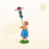 Miniaturfigur – Blumenmädchen mit rotem Sonnenhut – farbig lackiert – BxHxT ca. 5×12×5 cm