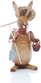 Osterfigur - Osterhase Gärtner mit Korb, Rechen und Spaten - BxHxT 9x20x9cm