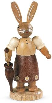 Osterfigur – naturbelassene Hasenfrau mit Regenschirm – HxB 11 x 5 cm