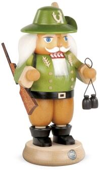 Nussknacker Förster aus Holz mit grünem Hut, Gewehr und Laternen von Kleinkunst aus dem Erzgebirge®,