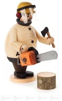 Räuchermann – detailreicher Handwerker mit Kettensäge, blauer Hose und roter Jacke – H = 16,5 cm