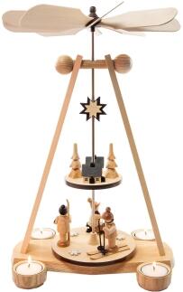 Teelichtpyramide – winterliche Szene mit drehenden Winterkindern, naturfarben und detailreich –