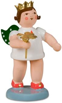 Weihnachtsfigur – liebevoll gestalteter Engel mit goldener Krone und Glückskleeblatt sowie grüne
