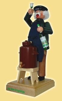 Räuchermann – traditioneller Schnapsbrenner mit blauer Schürze und Flasche – BxHxT 10 x 22 x 8 cm