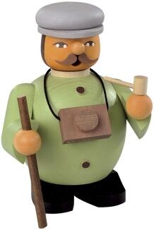 Räuchermann – cooler Tourist mit grüner Schirmmütze und Fotoapparat – BxH 8 x 11 cm