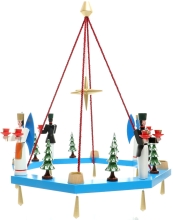 Lichterkranz – eleganter Adventskranz in Blau mit Engel und Bergmann, schwebender Holzleuchter aus