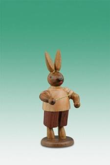 Osterfigur naturbelassener handgefertigter Osterhase als Dirigent mit Taktstock aus Holz von