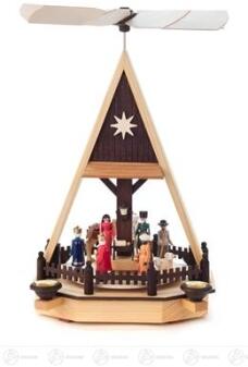 Pyramide – farbenfrohe Christi Geburt mit detailreichen Figuren aus Holz von Großhandel Dregeno,