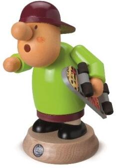 Räuchermann – cooler Skateboardfahrer mit Basecap und hellgrünem Shirt – BxHxT 12 x 17 x 16 cm