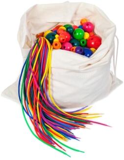 Holzspielzeug - bunter Fädel-Sack mit 500 Teilen - LxBxH 360x200x450mm