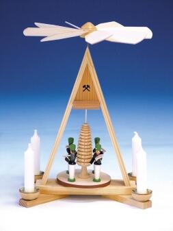 Tischpyramide – detailreiche Bergleute mit farbenfrohem Ringelbaum, naturbelassen – H = 25 cm
