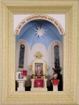 Miniaturrahmen detailreiche Dorfkirche mit sanftem Lichtspiel aus Holz von Stübelmacher Gunter Flath