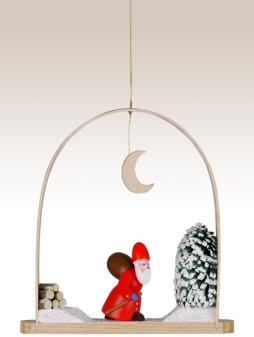 Christbaumschmuck – Weihnachtsmann mit Baum im Bogen bunt – Größe ca. 13cm