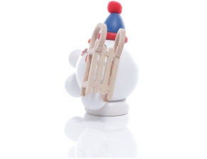 Räucherfigur - Räucherschneeball Weiß mit Schlitten und Bommelmütze - Ansicht Links - In Verschiedenen Farben und Varianten im Shop
