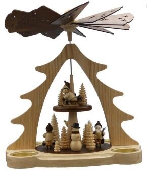 Tischpyramide Winterkinder aus Naturholz mit drehendem Flügelrad und Figuren von Holz- und