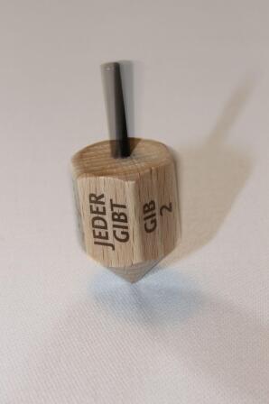Holzspielzeug Kreisel Nimm-Gib Höhe 3,5cm
