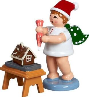 Holzfigur Bäckerengel mit Tortenspritze am Pfefferkuchenhaus ohne Krone von KDE Ellmann aus dem