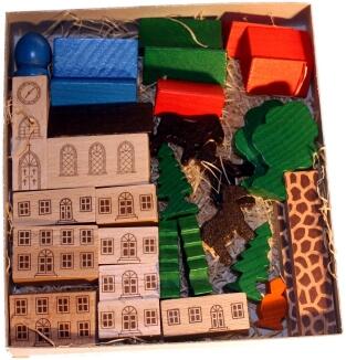 Holzspielzeug - Bergdorf mit Kirche im Karton