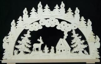 Schwibbogen – detailreiche Waldszene mit Haus und Hirsch, naturbelassen, mit stimmungsvoller