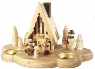 Räucherhaus – Skihütte-Design mit Teelichtern und Winterfiguren, naturfarben – BxHxT ca.