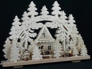 Schwibbogen – detailreiches Haus im Wald mit Schwibbogenverkäufer, Malerin und Beleuchtung,