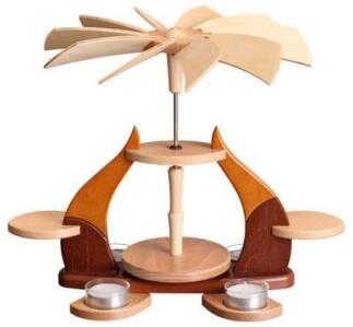 Designpyramide naturbelassen aus Holz ohne Bestückung mit Teelichtern von Zeidler Holzkunst,