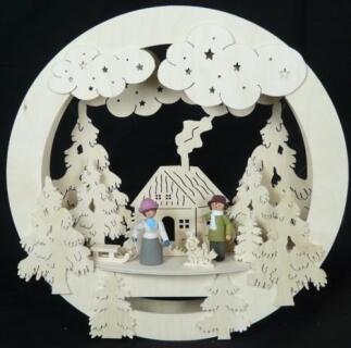 Fensterbild mit Haus Winterfiguren und Beleuchtung BxHxT 32x32x4cm