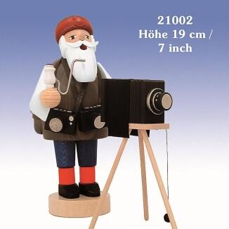 Räuchermann – liebevoller Fotograf mit Kamera, Pfeife und blauen Hosen, bunt bemalt – BxHxT = 10 x