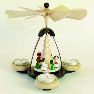 Teelichtpyramide – liebevoll gestalteter Weihnachtsmann mit Engel, naturfarbenes Holzgestell – BxH =