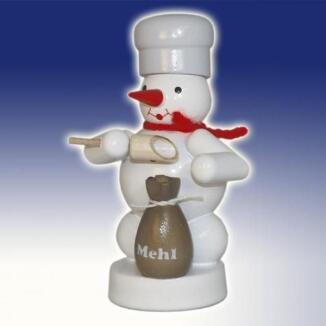Winterdekoration Schneemann Bäcker mit Mehlsack, rotem Schal und Kochmütze, handbemalte Holzfigur