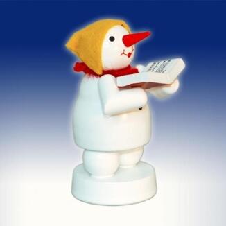 Schneemann – detailreich bemalt mit Gesangsbuch und buntem Schal, mehrfarbig – BxHxT = 4 x 8 x 4 cm