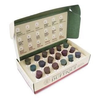 Räucherkerzen – sinnliche Duftreise mit 18 exotischen Aromen, handgerollt – BxHxT = 14 x 3 x 7 cm