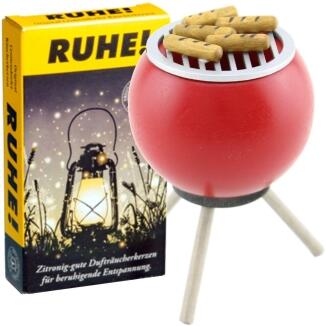 Räucherfigur – detailreicher Grill mit roten Bratwürsten und Räucherkerzen, farbenfroh bemalt –