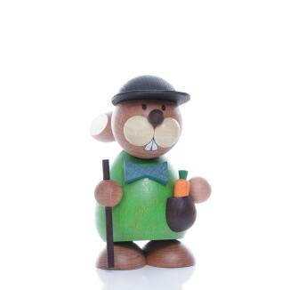 Osterfigur - Osterhase Wanderer mit Stock und Cappi - Vorderansicht