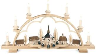 Schwibbogen – winterliches Seiffener Dorf mit Figuren und sanfter Beleuchtung, naturfarben – BxHxT =